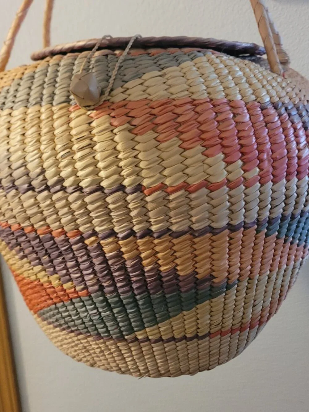 Beautiful Woven Basket w/Lid